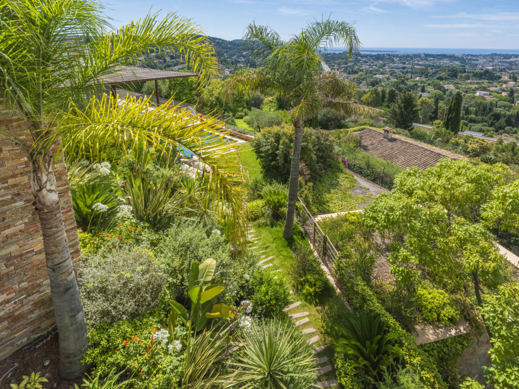 The most beautiful luxury garden styles inspired by the Riviera